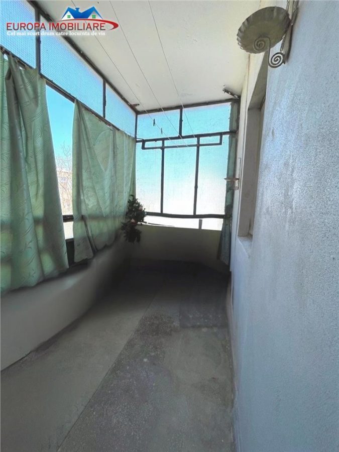 Apartament 2 camere de vanzare zona C5 Tulcea - foto 8