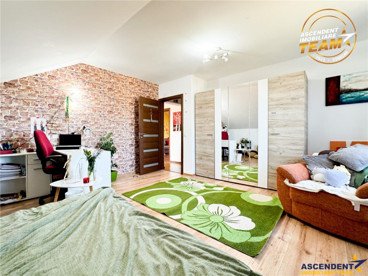 Casa primitoare si apreciabila, areal cu liniste, gradina frumoasa, Sancraiu,Szalomer Covasna - foto 14