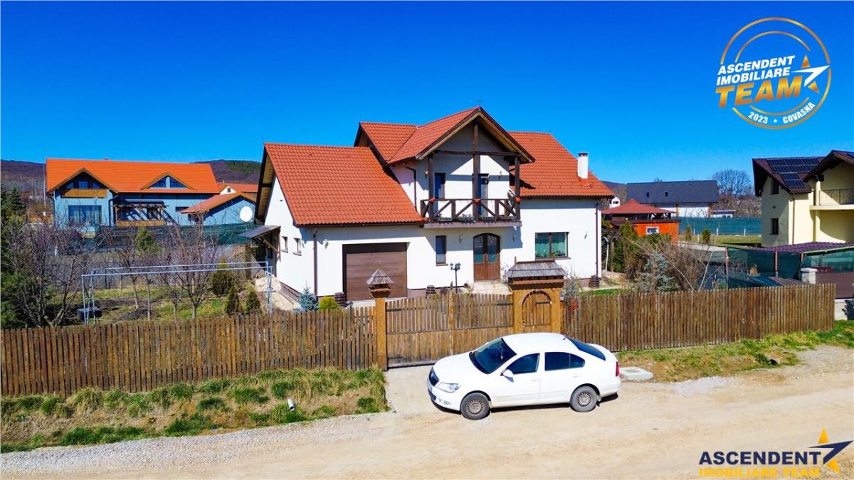 Casa primitoare si apreciabila, areal cu liniste, gradina frumoasa, Sancraiu,Szalomer Covasna - foto 17