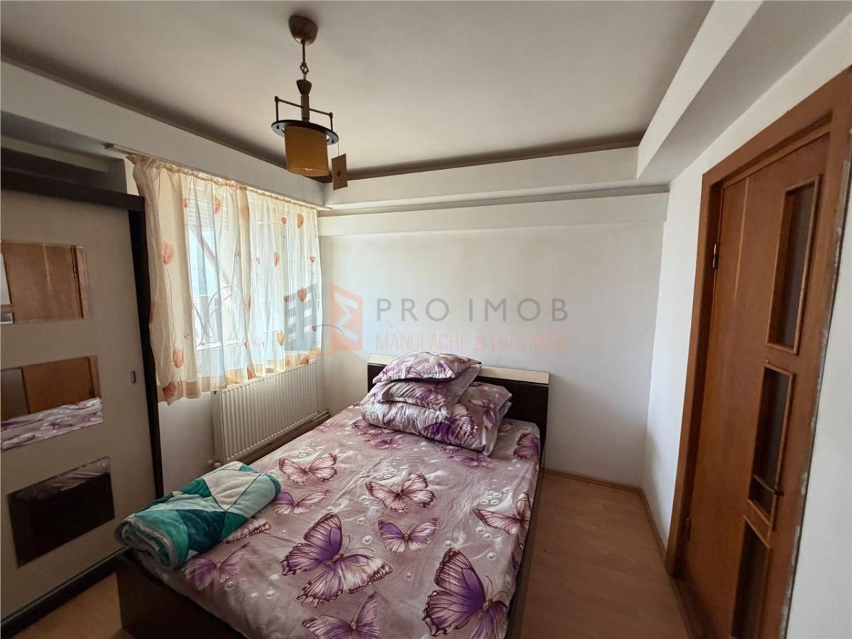 Apartament 3 camere cf 1 decomandat zona Micro 3 - foto 5