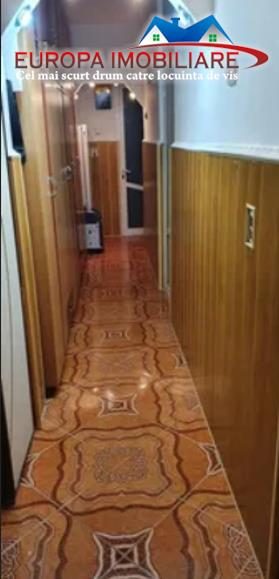 Apartament 2 camere, transformat in 3 camere zona 23 August Tulcea - foto 4