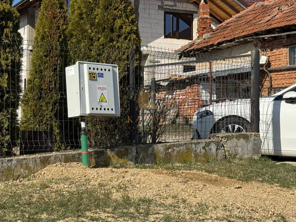 Casa + teren de vanzare in Campulung | Ideala locuinta sau casa de vacanta - foto 21