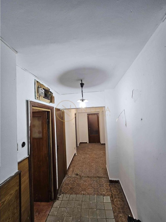 APARTAMENT de 4 CAMERE Dorobanti Romana 1982 - foto 4