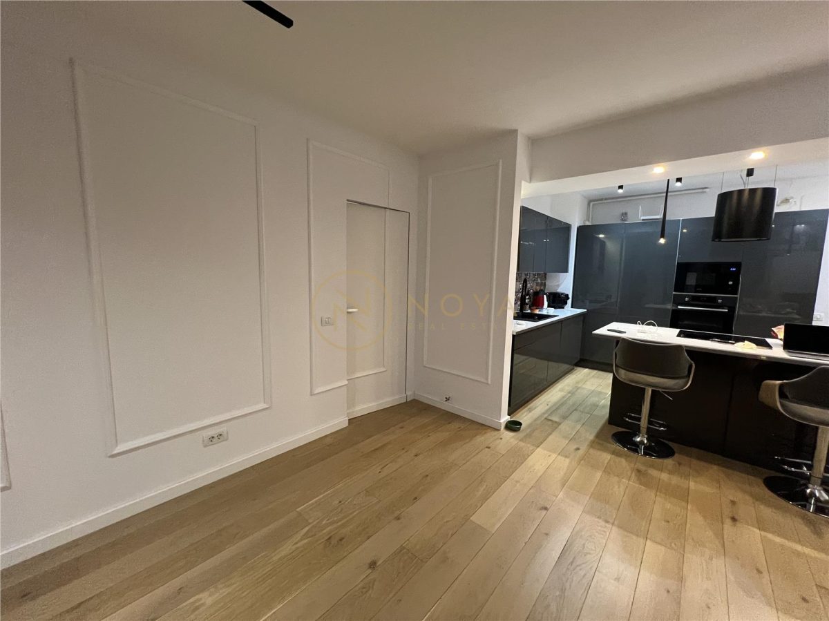 Vanzare apartament cu 3 camere in zona Aviatiei metrou Pipera mobilat - foto 2