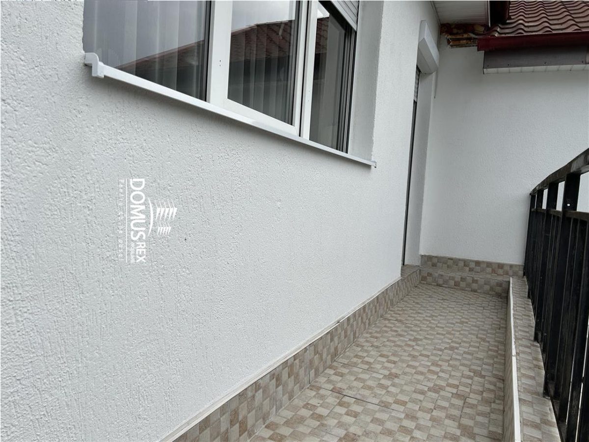 Inchiriez ap.3 camere in casa ,finisat modern, CT, parcare, Centru-str.Paris,neg - foto 11