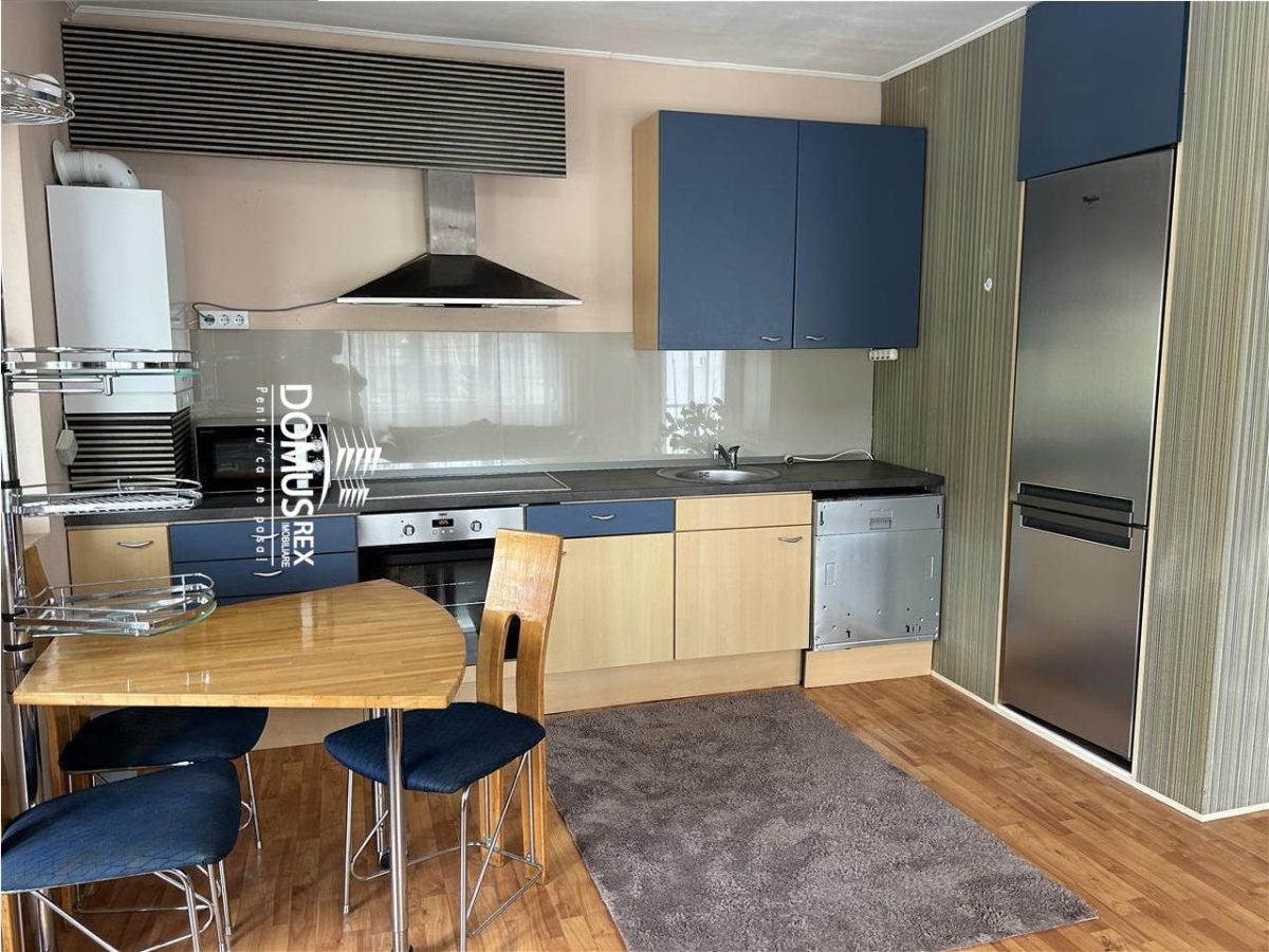 Inchiriez ap.3 camere in casa ,finisat modern, CT, parcare, Centru-str.Paris,neg - foto 4