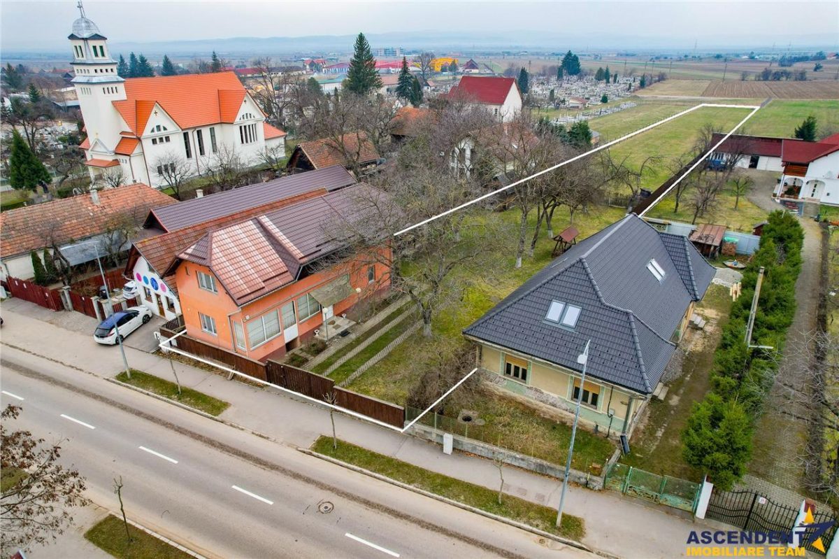 FILM! Vila pe 7 camere: rezidential/ turism, in Covasna, Central - foto 12