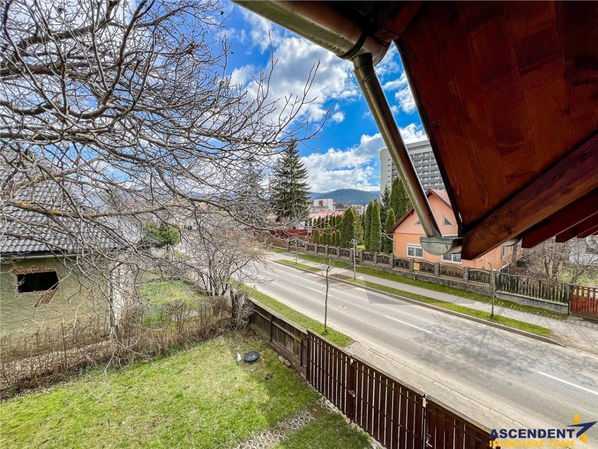 FILM! Vila pe 7 camere: rezidential/ turism, in Covasna, Central - foto 14