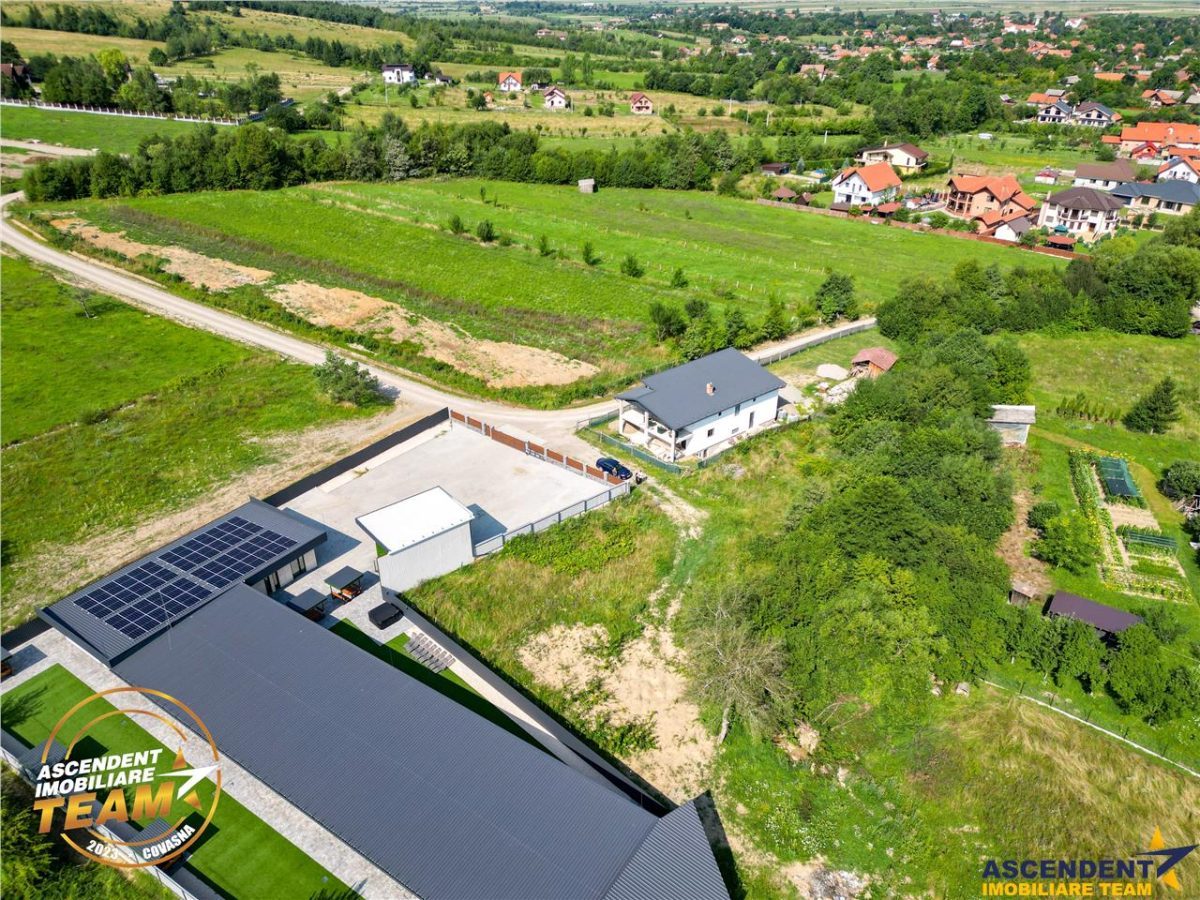 FILM! 1.285 mp teren, areal ozonat, langa partie si spa, Covasna - foto 3