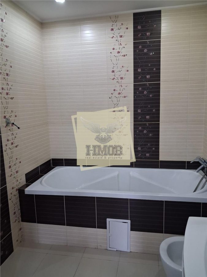 Apartament modern cu 3 camere si parcare subterana in zona Parcul Sub Arini - foto 11