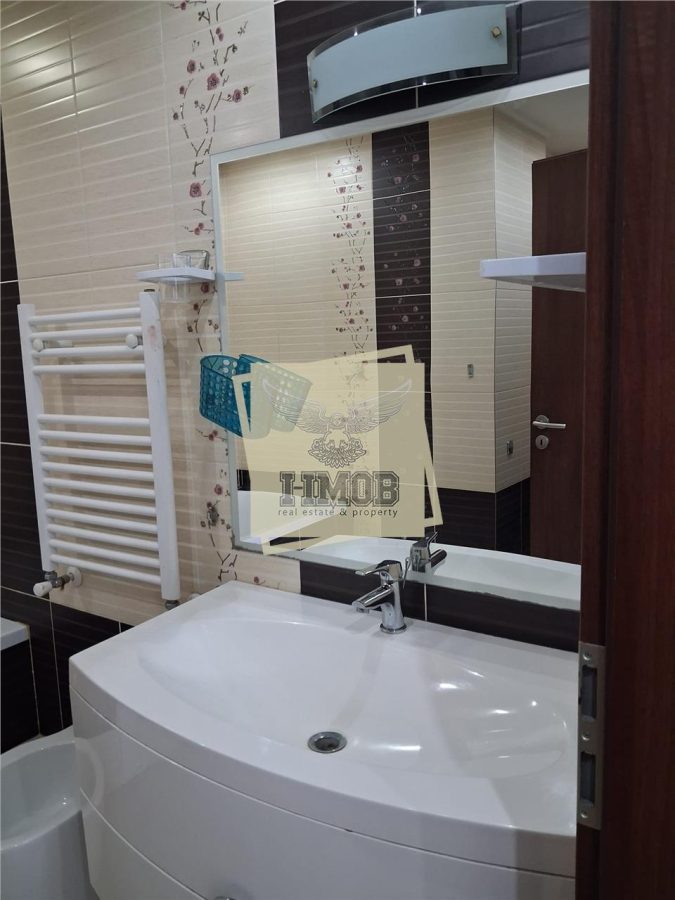 Apartament modern cu 3 camere si parcare subterana in zona Parcul Sub Arini - foto 13