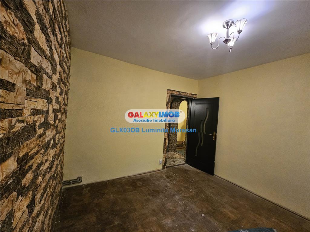 Vanzare apartament 2 camere semidecomandat Targoviste Micro 9 - 
