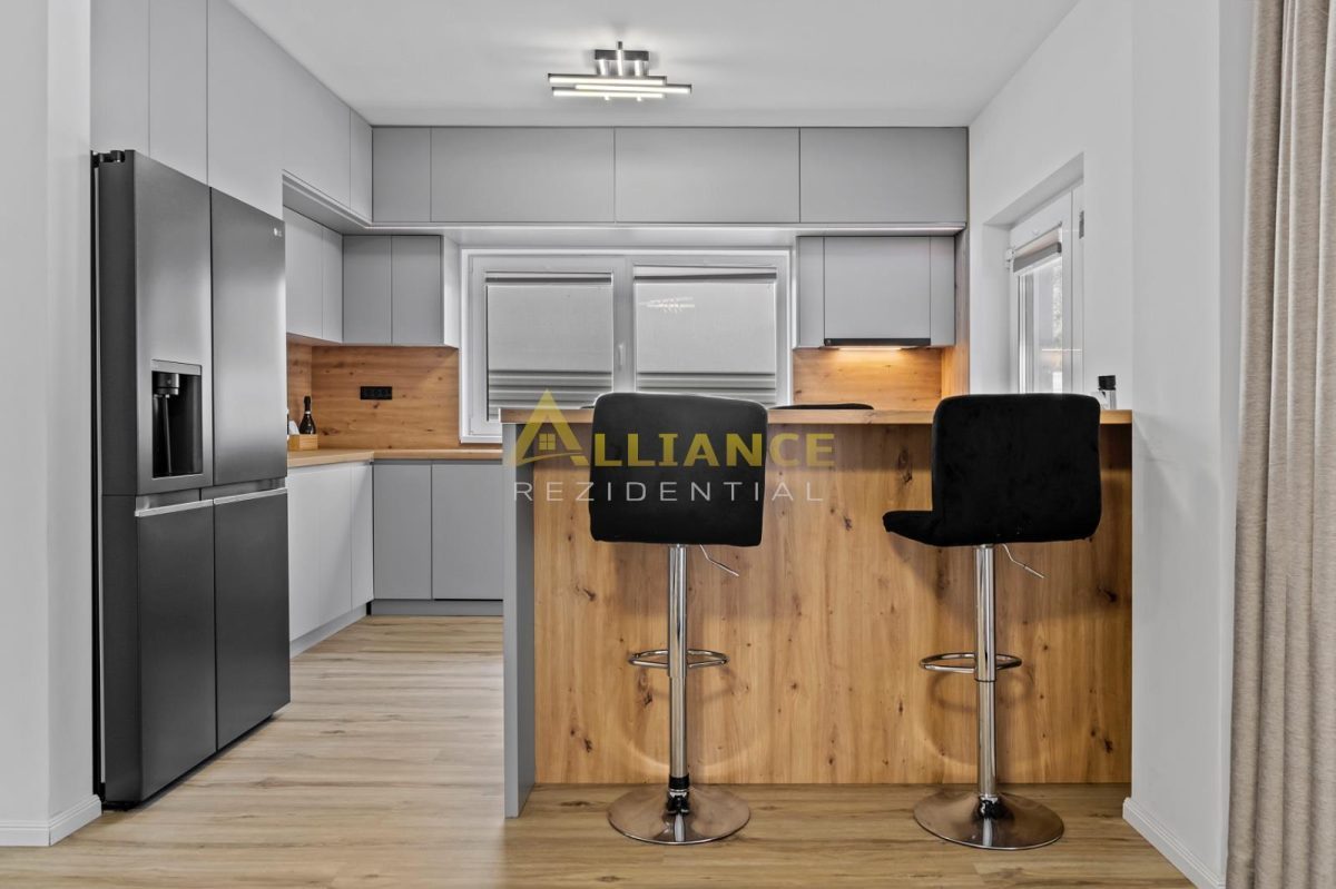 Casa individuala ~ P+1E+POD ~ 5 camere - 3 bai ~ 444 teren ~ Strada Miorita - foto 8