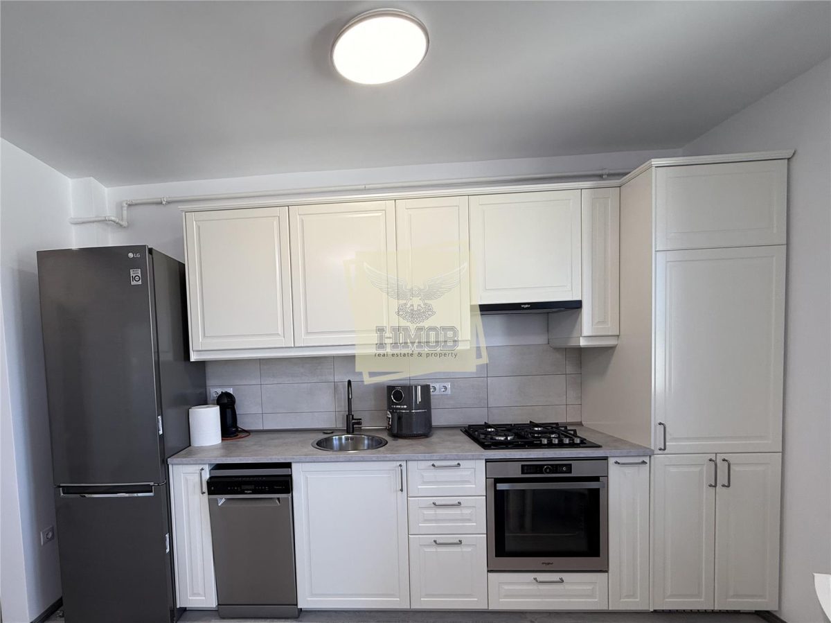 Apartament modern 2 camere balcon pod parcare in Selimbar - foto 4