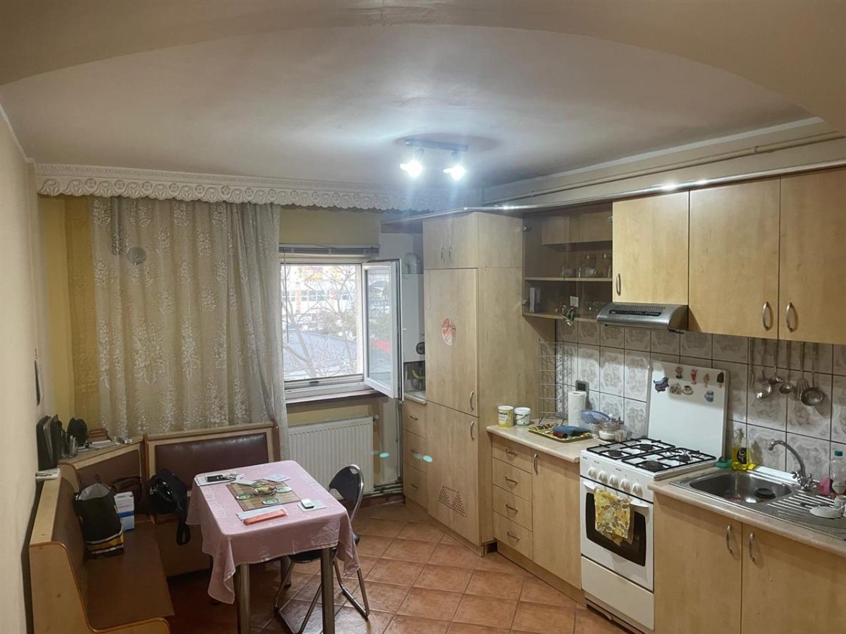 Apartament 2 decomandate ultracentral langa Piata Centrala - foto 8