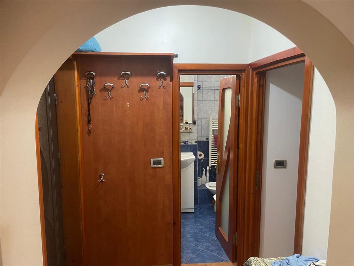Apartament 2 decomandate ultracentral langa Piata Centrala - foto 9