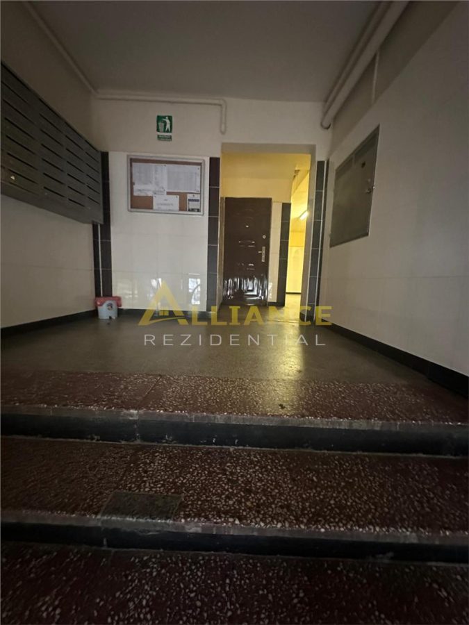 Sector 4 Giurgiului Apartament 3 Camere 69 mp - foto 2