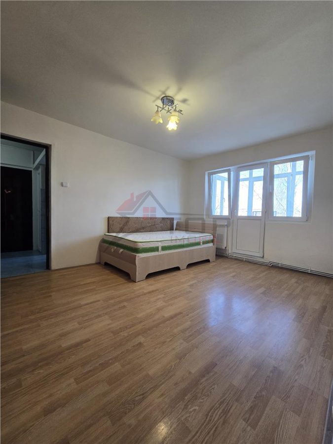 Etaj 2 - Mircea cel Batran, 2 camere, liber - foto 8