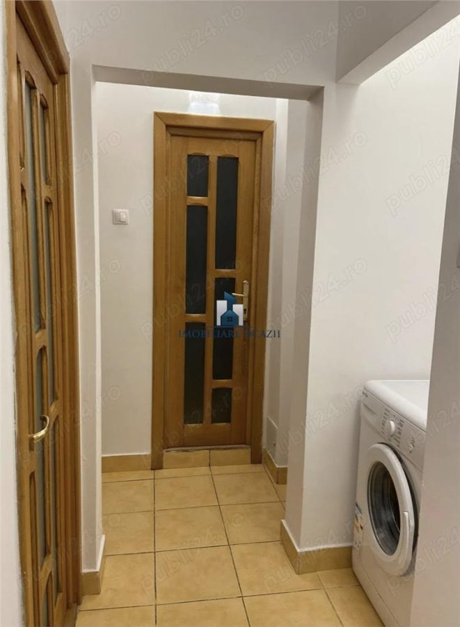 Vanzare Apartament 3 Camere Decomandat Aparatorii Patriei-Mariuca - foto 3