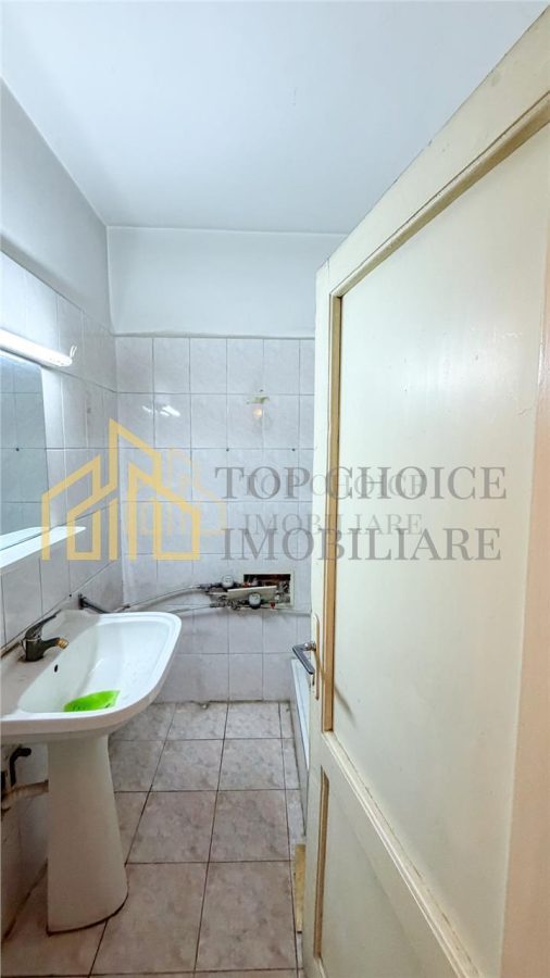 GARSONIERA SPATIOASA CU PARCARE SI BOXA - STEFAN CEL MARE - PARTER INALT - BLOC 1957 - foto 13