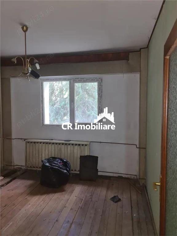 Vanzare 4 camere Aviatiei - 