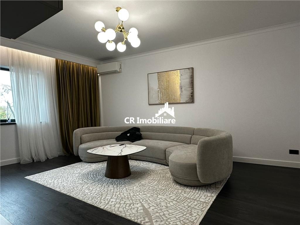 Vanzare Apartament 3 Camere Lux Primaverii - 