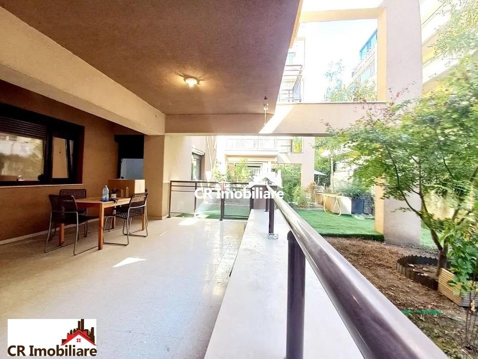 Vanzare 3 camere Herastrau cu terasa si curte. - 