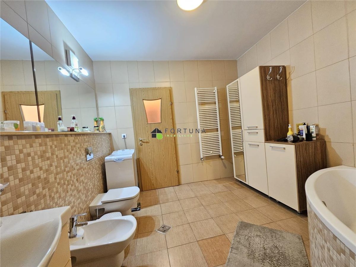 Apartament cu 3 camere, cu scara interioara, langa Magnolia Shopping Center - foto 10