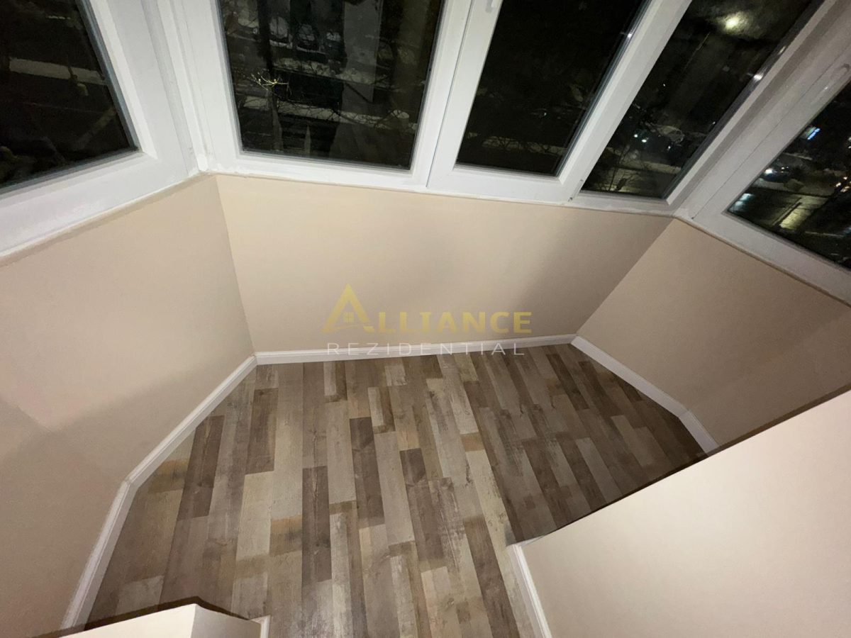 Apartament 3 camere, decomandat - 300 m de Metrou Aparatorii Patriei - Renovat - foto 12