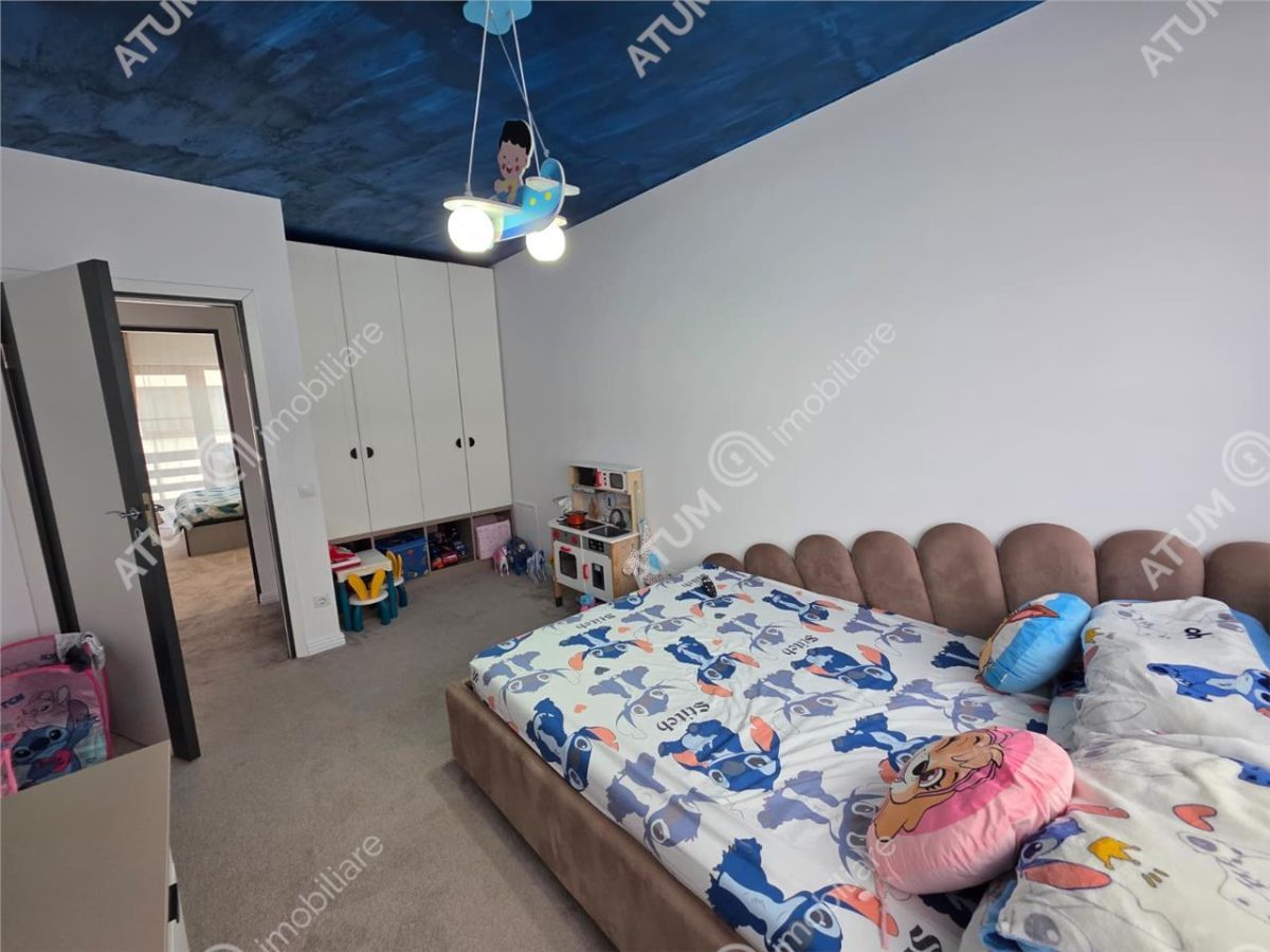 Casa pe 2 nivele 4 camere decomadate 2 bai zona Arhitectilor Sibiu - foto 11