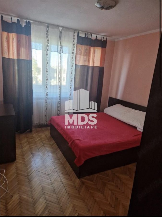 Etaj intermediar cu 3 balcoane, mobilat si utilat - foto 2