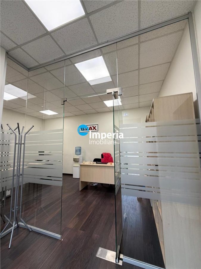 Spatiu amenajat,birou de inchiriat,zona Baza III - foto 2