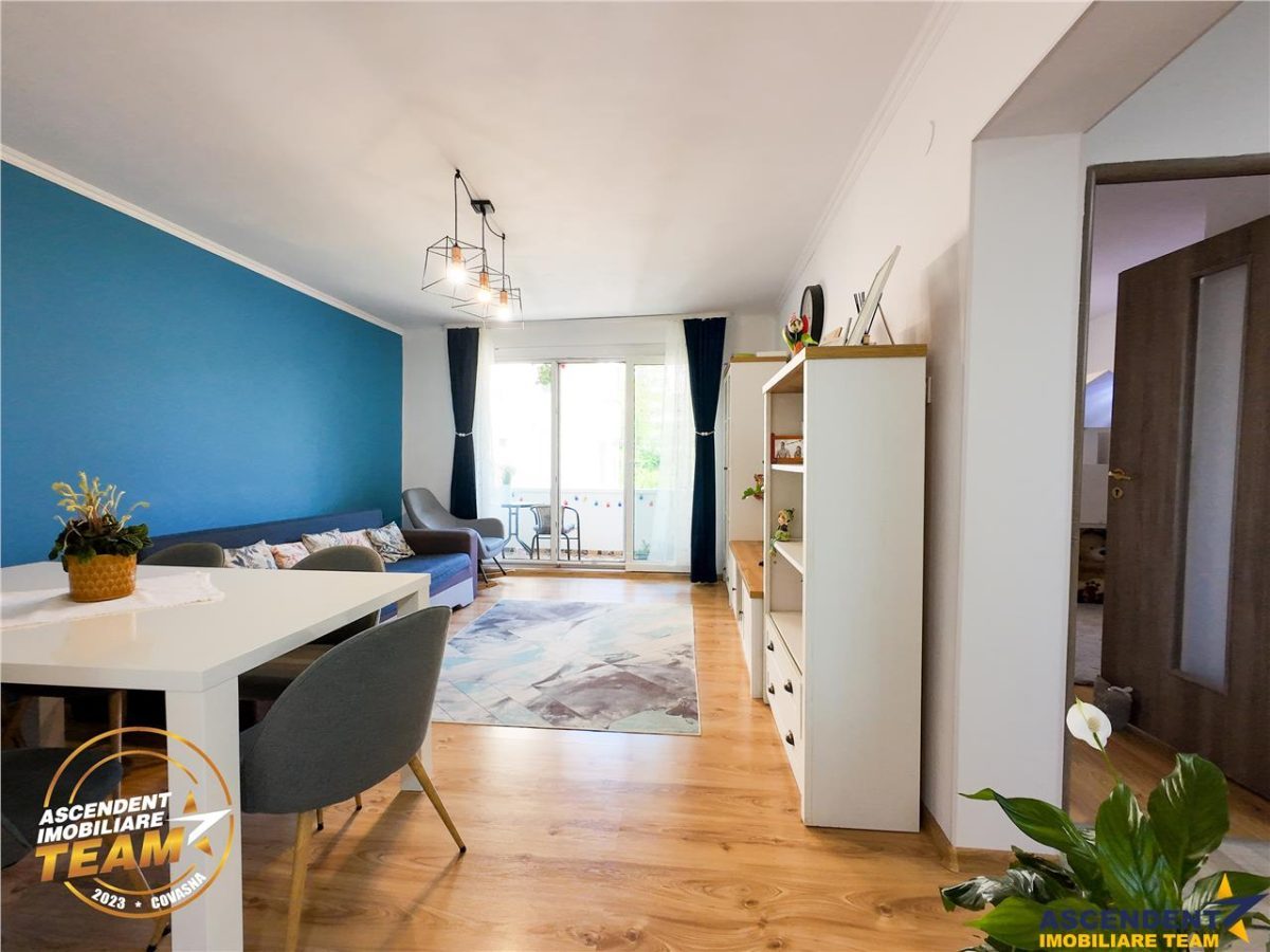 3D! Decomandat, luminos, primitor, 2 balcoane, Simeria, Sfantu Gheorghe - foto 2