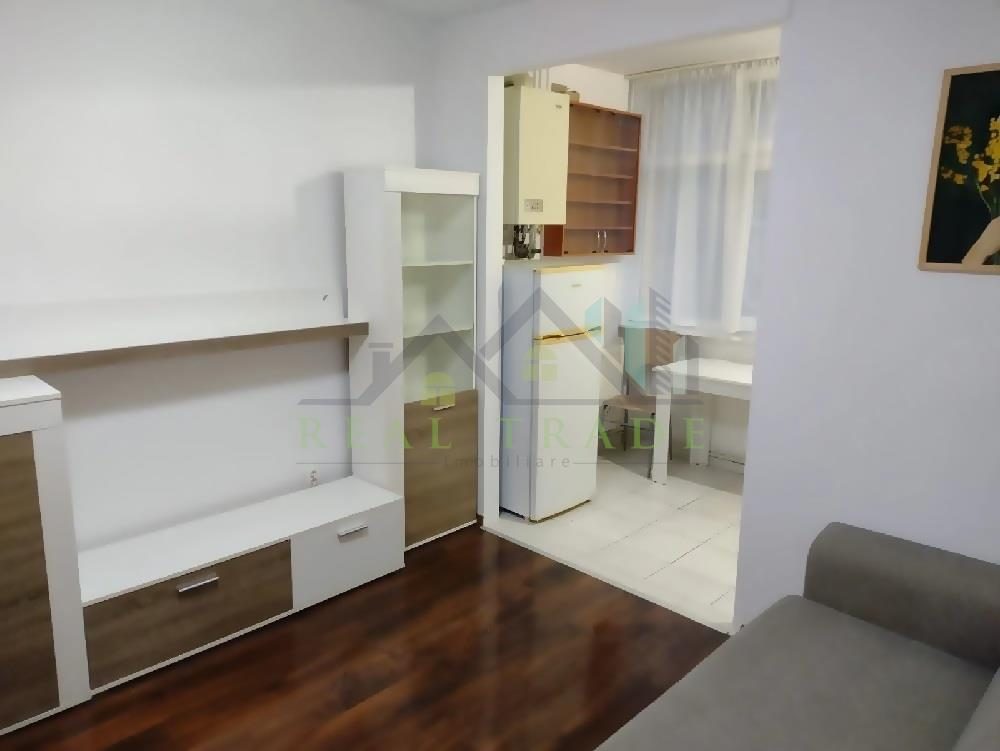 Garsoniera zona Racadau - 