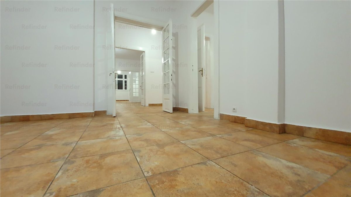 Apartament 4 camere Ultracentral | renovat complet 2020 | boxa la subsol | Romana- Ambasada Marii Britanii | - foto 16