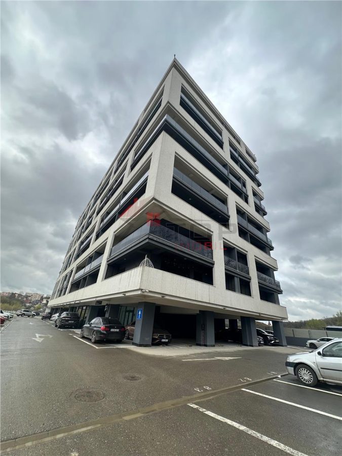 Inchiriere Apartament cu 2 camere Decomandat Tatarasi Bloc Nou cu Loc de Parcare - 