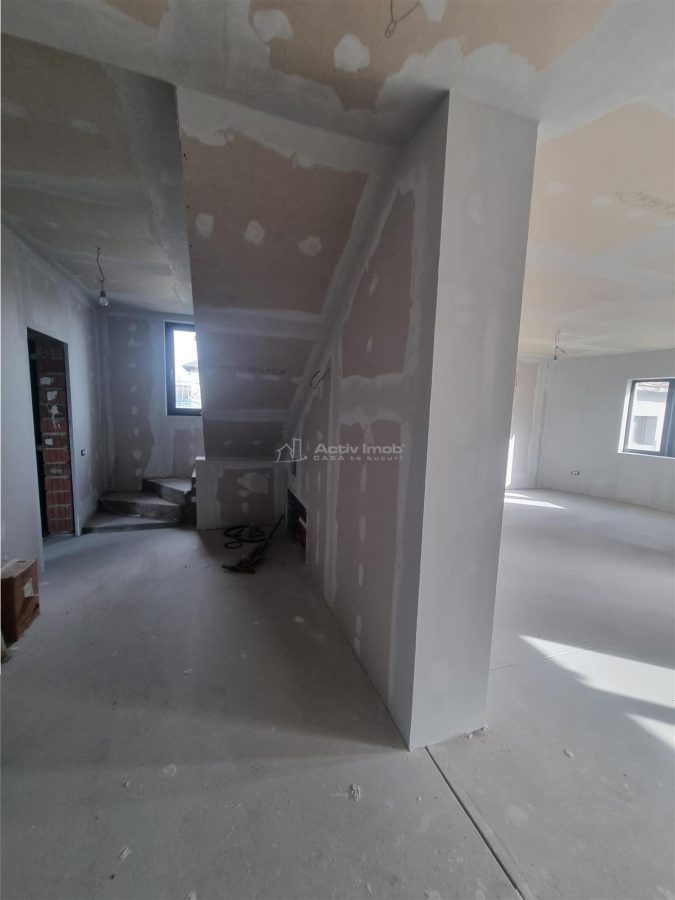 Casa Vila P+1 in Poroschia langa Restaurant IZABELL - foto 11