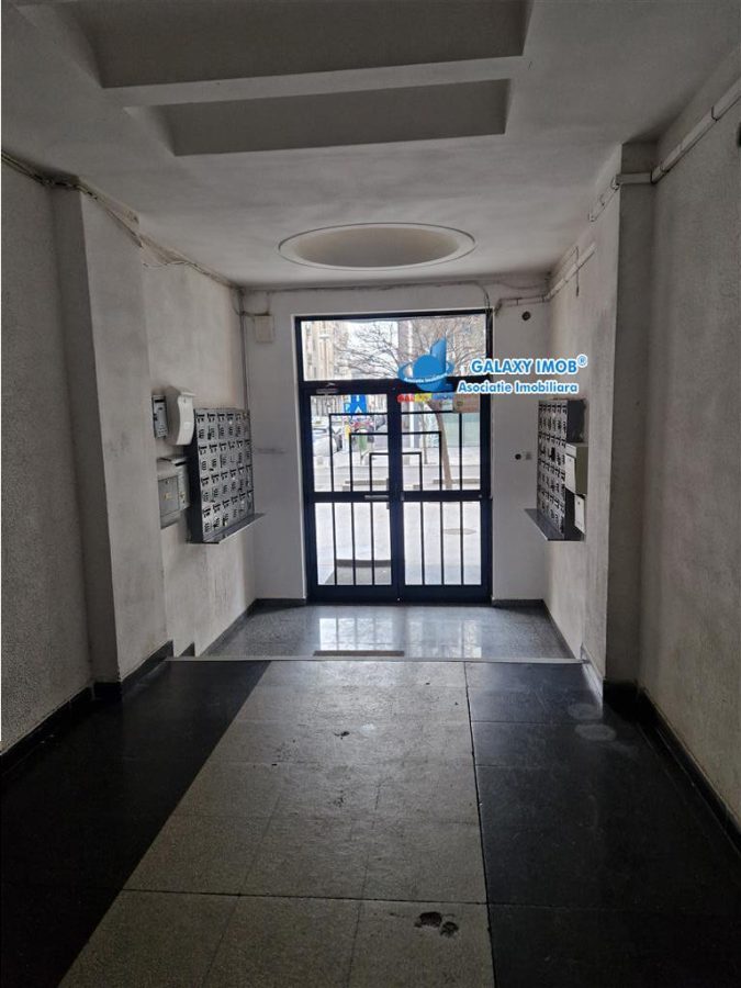 Apartament 2 camere semidecomandat Calea Victoriei - foto 2