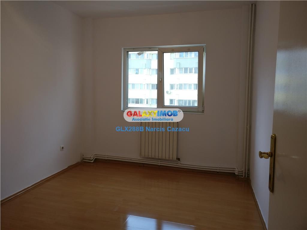 Pantelimon Vanzare apartament 4 camere ,centrala, bloc din 1981 - foto 2
