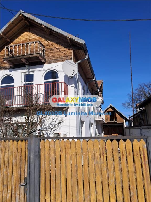 Vanzare casa P + 1  Sacueni Comuna Gura Ocnitei - 