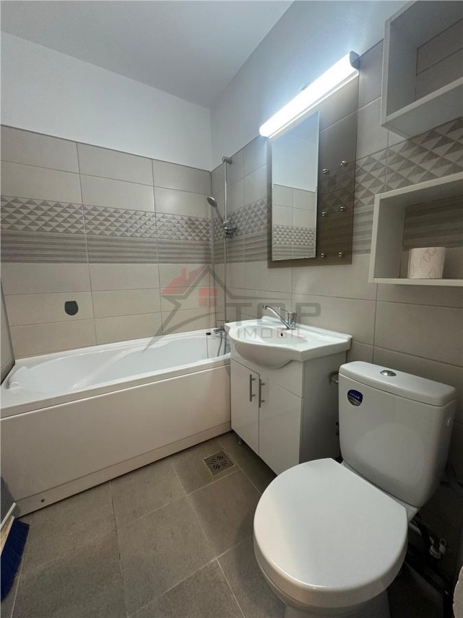 Inchiriere  Apartament cu 2 camere Podu Ros - foto 2