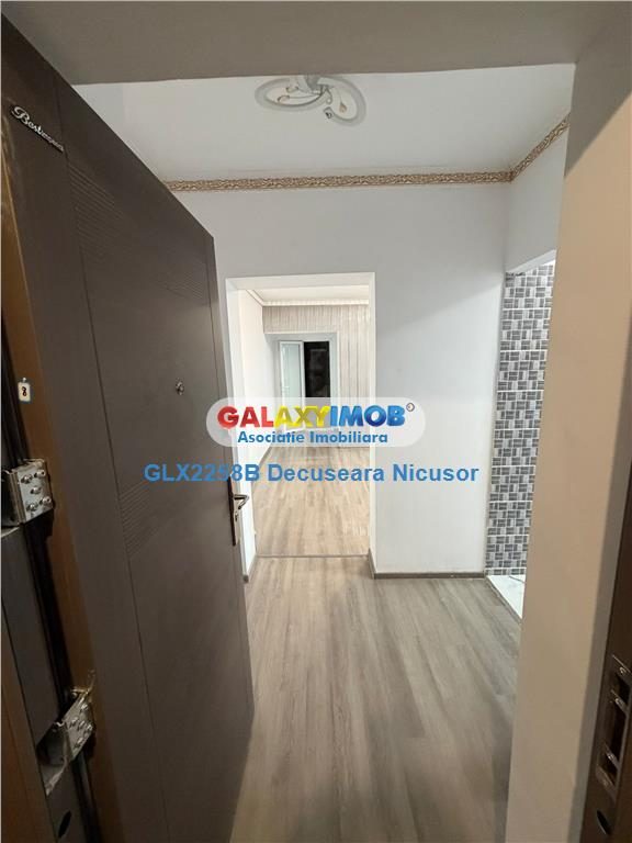Apartament 2 camere Rosiori de Vede  43.000  Euro - foto 4