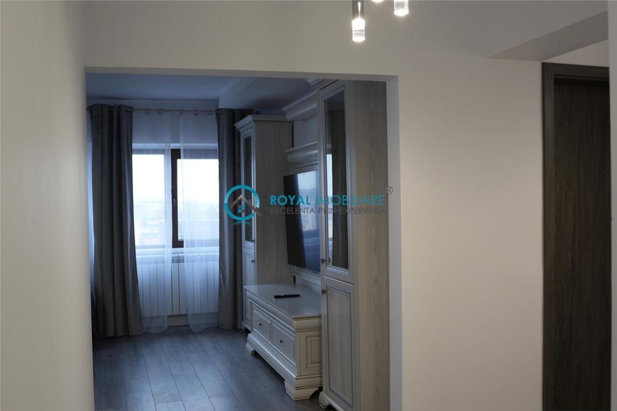 Royal Imobiliare - Vanzare apartament 3 camere zona Ultracentral - foto 13