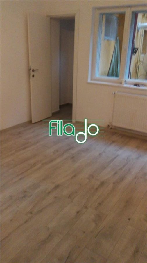 Vanzare garsoniera Brasov, Centru - foto 3