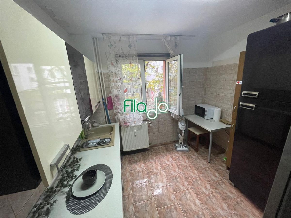 Apartament 4 camere Metrou Titan - foto 8