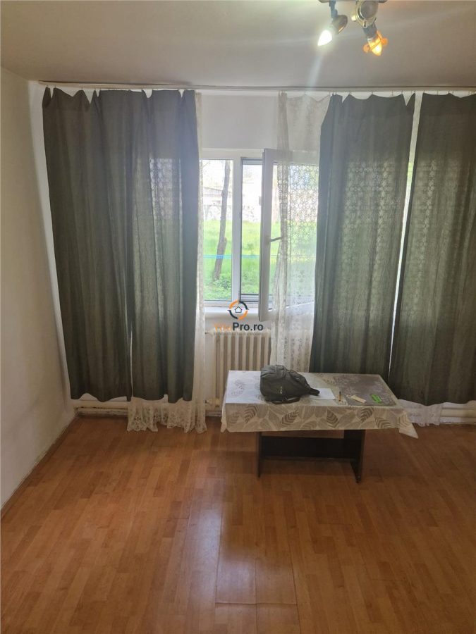 Garsoniera Parter Zona Cerna - foto 5