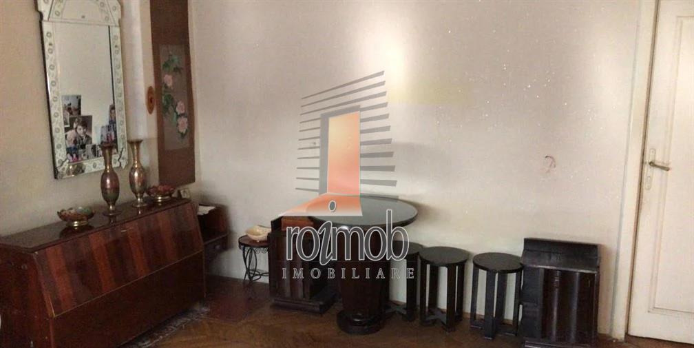 Apartament 3 camere in vila  zona Mosilor / Ferdinand - foto 2