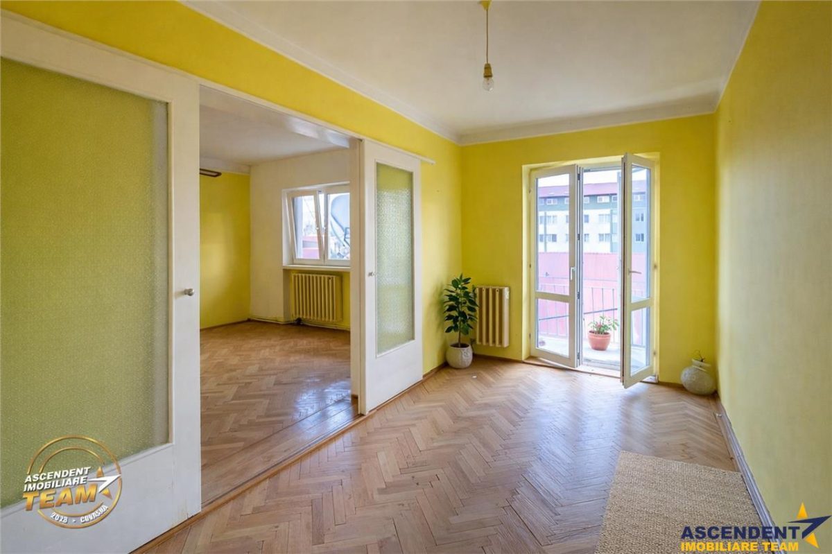 FILM:Apartament cu 4 camere,2 bai,2 balcoane,2 garaje,Targu Secuiesc,Covasna - foto 3