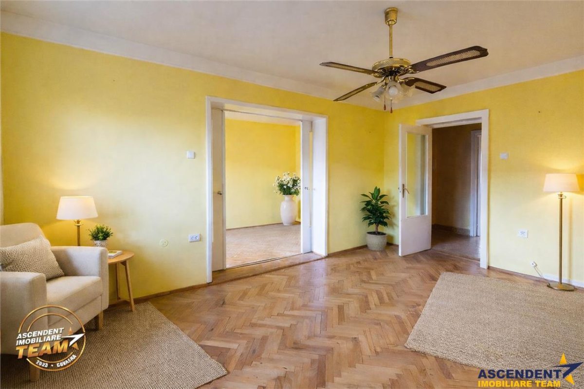 FILM:Apartament cu 4 camere,2 bai,2 balcoane,2 garaje,Targu Secuiesc,Covasna - foto 10