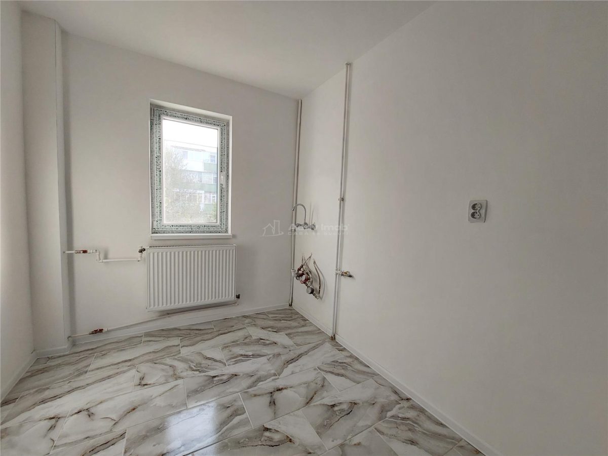 3 camere, 48 mp, etaj 2, complet renovat, zona Crang, Aleea Tineretului - foto 6